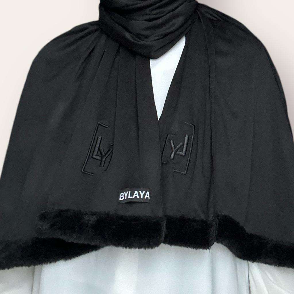 Hijab avec fourrure, Black & Elegance